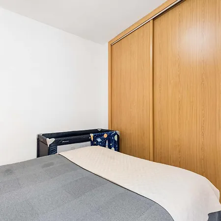 Apartment Sunlit Casa Bonita With Free Parking Malaga