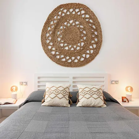 Sunlit Casa Bonita With Free Parking Apartment Malaga