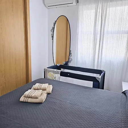 Sunlit Casa Bonita With Free Parking Apartment Malaga